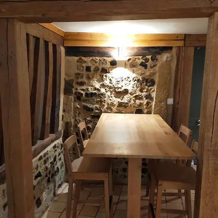 Charme Et Confort A Proximite Du Vieux Bassin Апартаменты